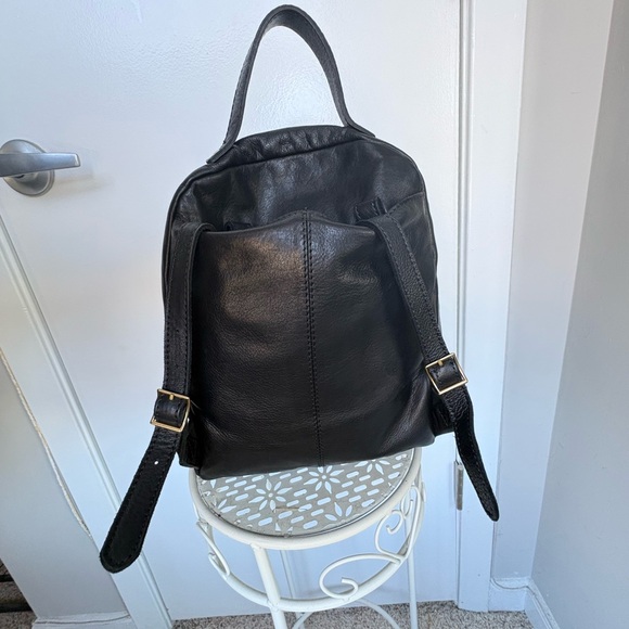 Margot Classic Black Leather Backpack - Picture 3 of 11